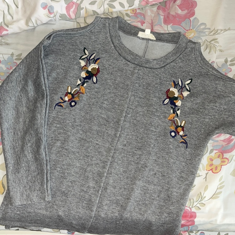 Grey cold shoulder top